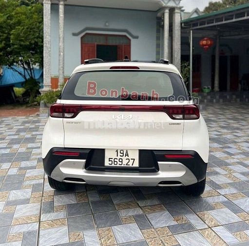 Kia Sonet 2023 Luxury 1.5 AT - 60000 km