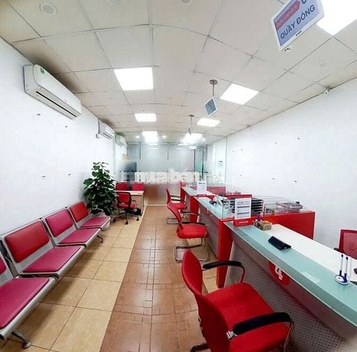 Nhà mặt phố cho thuê 208 Thái Hà 55m2x5 mặt tiền 5m vị trí đắc địa