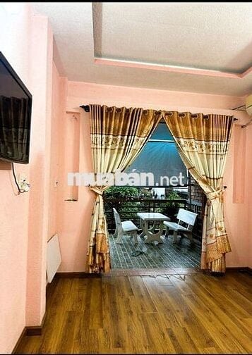 Nhà nguyên căn mặt tiền p.Linh Trung 2pn có nội thất tiện nghi