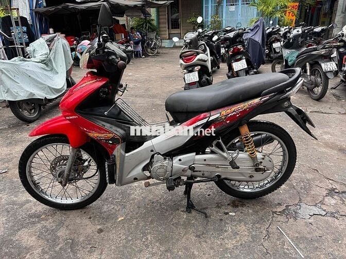 bán wave rs110 máy êm mạnh ít hao xăng còn mới