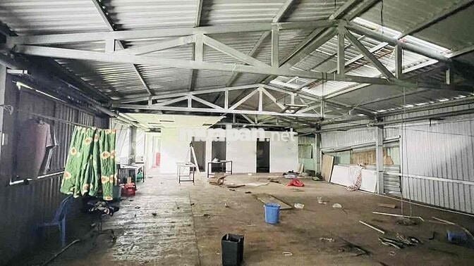 CHO THUÊ KHO,XƯỞNG 640m LINH ĐÔNG THỦ ĐỨC GẦN PHẠM VĂN ĐỒNG XE TẢI LỚN