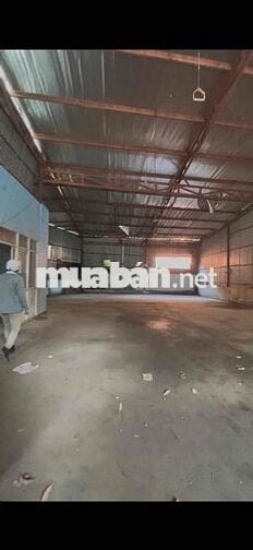 CHO THUÊ KHO DT 100m, 270m P.LINH ĐÔNG,ĐƯỜNG CONT SAU 22H,GẦN PVĐ