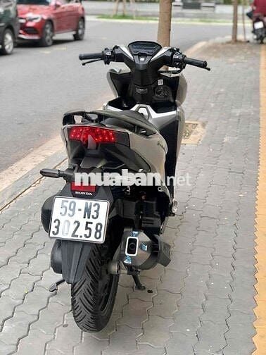 Bán xe Vario 150cc chính chủ .