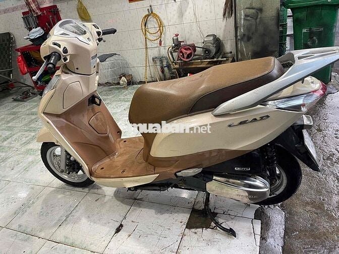 bán Lead125 2014 máy zin êm mạnh còn đẹp