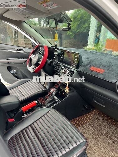 Xe Kia Sonet Luxury 1.5 AT 2023 - 528 Triệu
