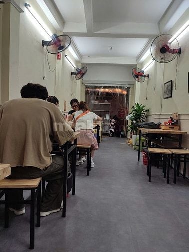 Cần sang nhượng quán Bánh đa cua Hải Phòng - mặt phố Nguyễn Văn Tuyết