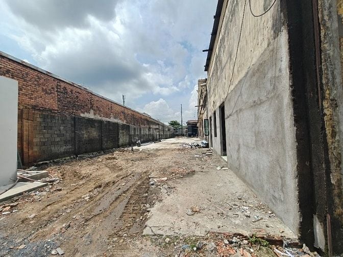 Cho thuê kho xưởng 300m2-700m2 Q.L 1A, Phường Linh Trung, Quận Thủ Đức