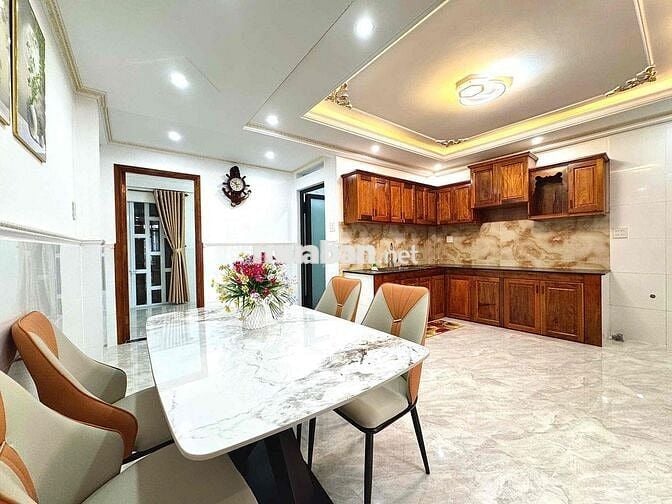 Nhà Lửng Hiện Đại - 3 Phòng Ngủ - Có Phòng Ngủ Trệt - Hẻm 90 Hùng Vươn