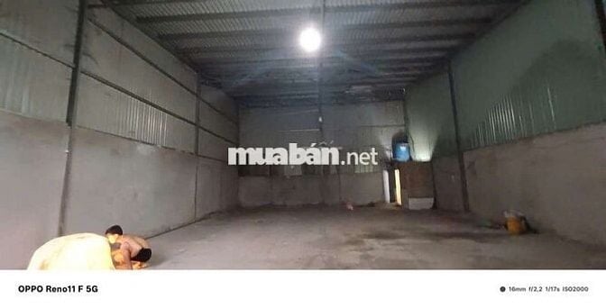 Kho Thuê 10 ×20 Ấp 6 Xã Tân Vĩnh Lộc B _ Bình  Chánh . Cao ráo đẹp.
