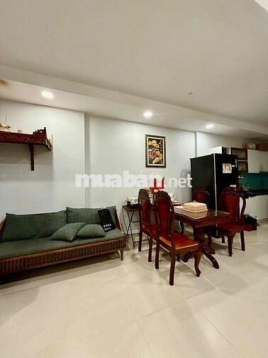 Cho thuê chung cư The Pegasuite 1 quận 8 , full nội thất , view Q1