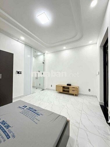 Cho thuê nguyên sàn 2PN full nội thất mới, đẹp có thang máy Cityland