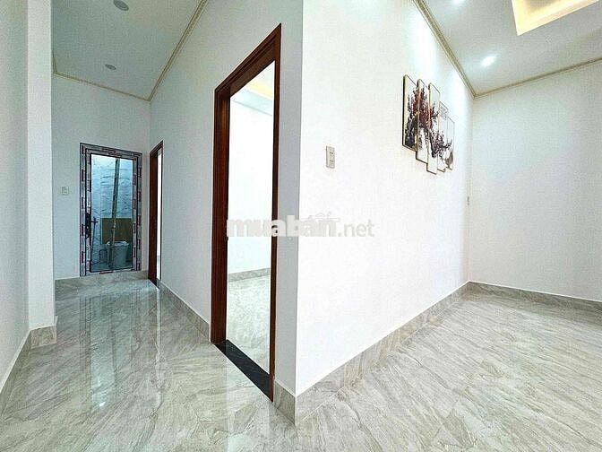 Nhà Lửng Hiện Đại - 3 Phòng Ngủ - Có Phòng Ngủ Trệt - Hẻm 90 Hùng Vươn