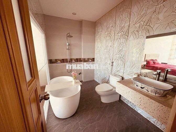 Cho thuê nhà đẹp khu HÒA XUÂN - nhà mới hiện đại - vào ở ngay