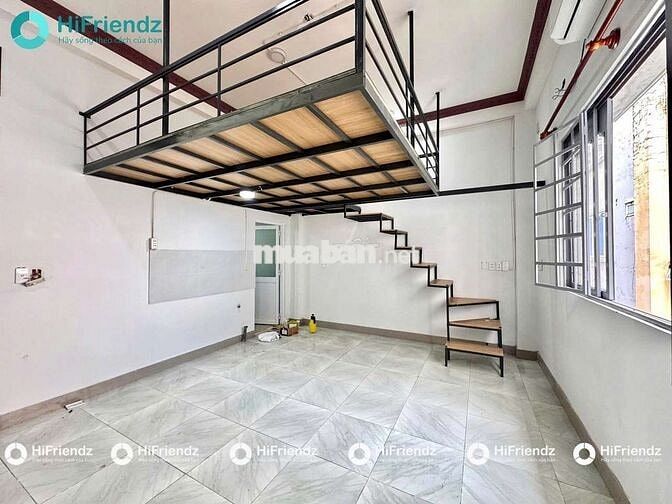 Gác cửa sổ trời sáng ở được nhiều người, phòng thoáng gẩn siêu thị