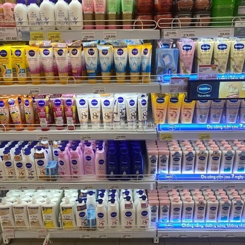 TUYỂN 03 NHÂN VIÊN BÁN HÀNG CHO KHU VỰC QUẬN 7