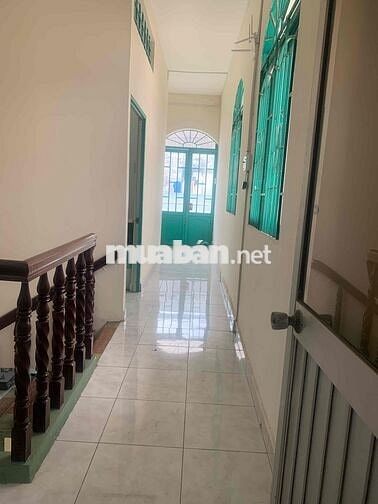 Cho thuê nhà góc hai mặt tiền thích hợp buôn bán