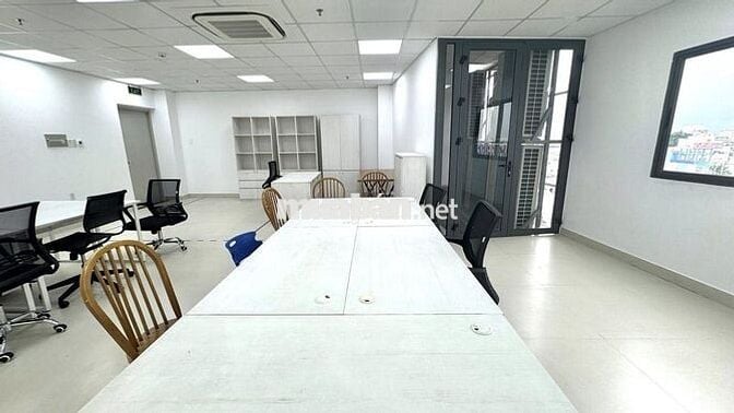 CHÍNH CHỦ CHO THUÊ SÀN 220M2 CHO THUÊ KHU NHÀ GA T3 MỚI 100%