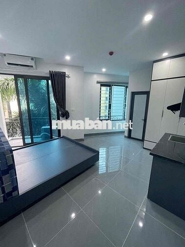 CHÍNH CHỦ - CCMN MỚI - OTO ĐỖ CỬA - BAN CÔNG - 30m2