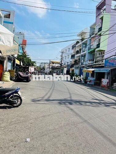 bán nhà Cấp 4 mặt tiền kinh doanh khu chợ Tân Hương(4x17m) 10.5 tỷ