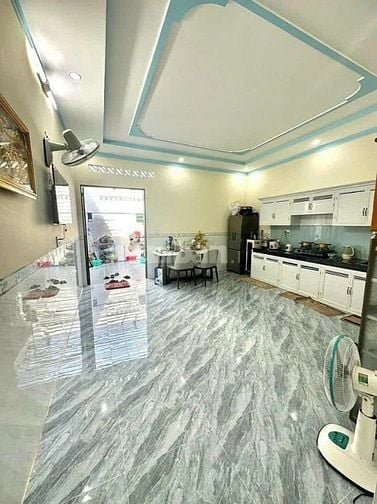 Bán nhà cấp 4, có 2 PN ở Tân Phú Trung- Củ Chi. DT 131m2, giá 830 triệ