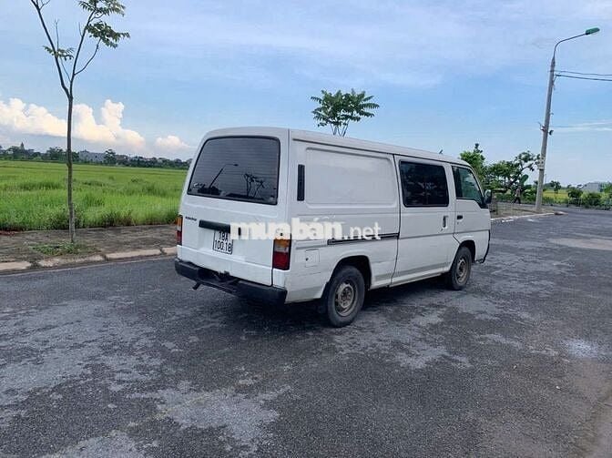 Nissan Urvan 3 chỗ - 900kg