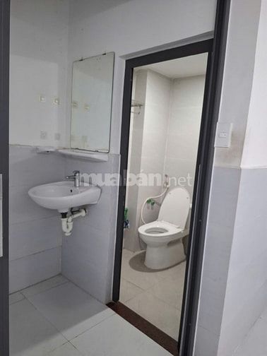 Cho Nữ thuê phòng trọ đường Vườn Lài, Q. Tân Phú
