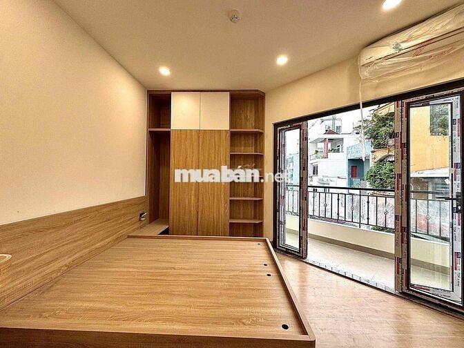 CĂN HỘ BAN CÔNG FULL NỘI THẤT QUẬN 8 GẦN CẦU NGUYỄN VĂN CỪ