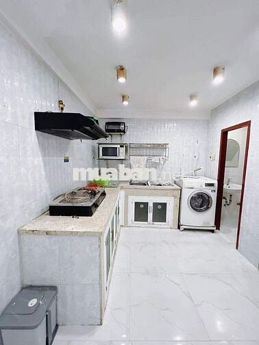 NHÀ NGUYỄN KHOÁI Q4 - HẺM 4m- 32m2 - 3 LẦU KO QH- GIÁ 5 TỶ NHỈNH