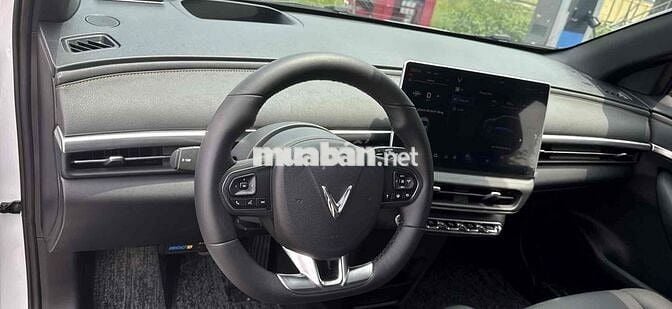 Xe siêu lướt- chin VinFast VF6 2025 Plus - 3500 km
