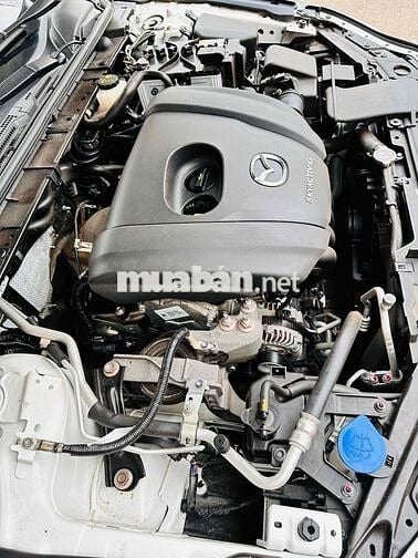 Mazda 3 2023 1.5L Deluxe - 15000 km