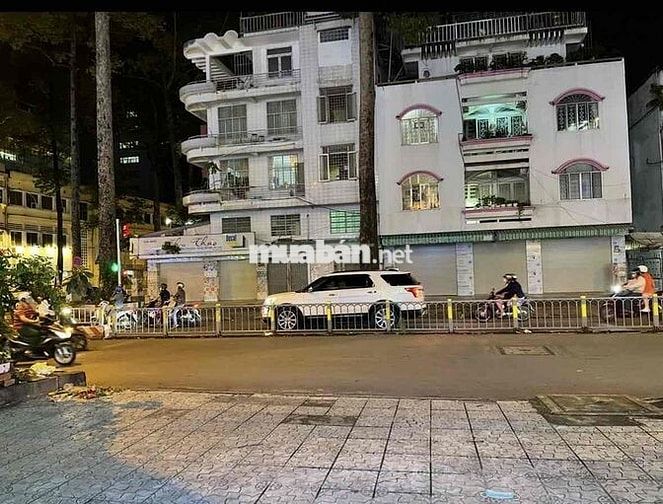 bán nhà mặt tiền diện tích lớn 168m2, đang KD phòng khám/spa/ showroom