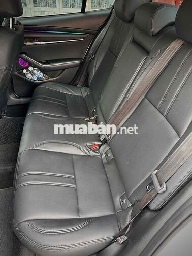 Mazda 3 2023 1.5L Deluxe - 15000 km