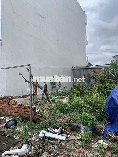 Bán Lô Đất Hẻm Xe Hơi . 58 M Ngang 5 . Giá 3.85 Tỉ Hiệp Bìh Phước. TĐ