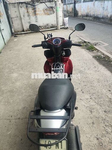 Mua xe mới nên bán xe cũ
