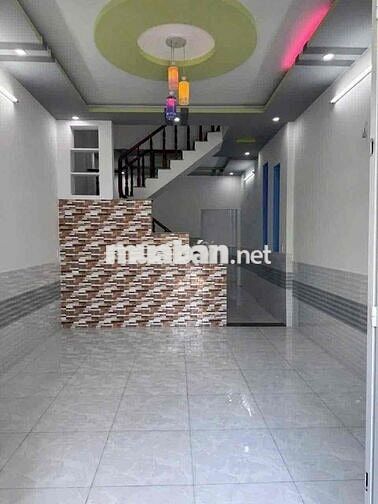 Cho thuê nhà 5tr/ tháng.  DT: 4m x 12m Lầu 3PN 2WC.  Đường 1A, Ấp 1, V