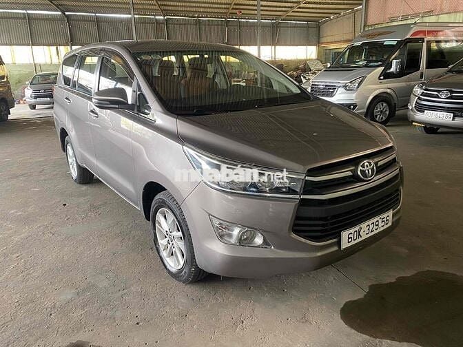 Toyota Innova 2019 2.0E - 190000 km