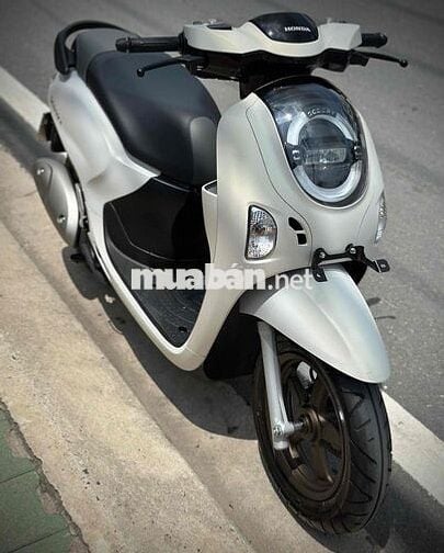 Scoopy 2025 odo mới 300 kilomet