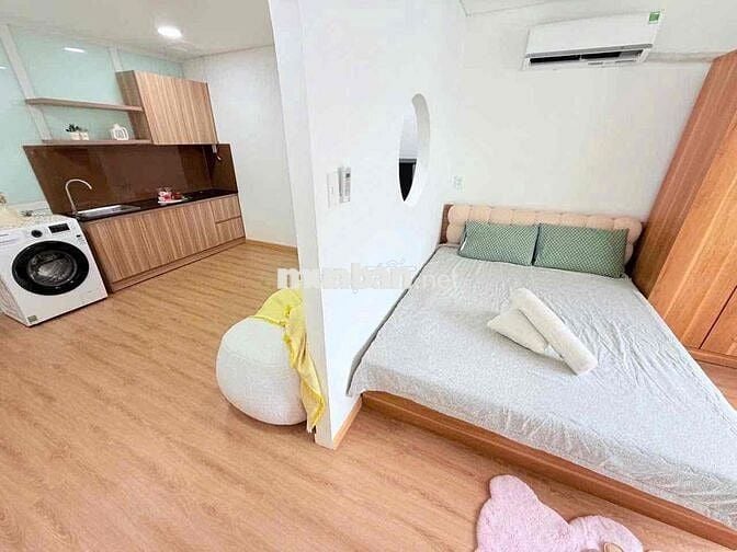 Căn Hộ 1Pn Tách Bếp Rộng 40m2 Giáp Q3 Ngay Nguyễn Công Hoan