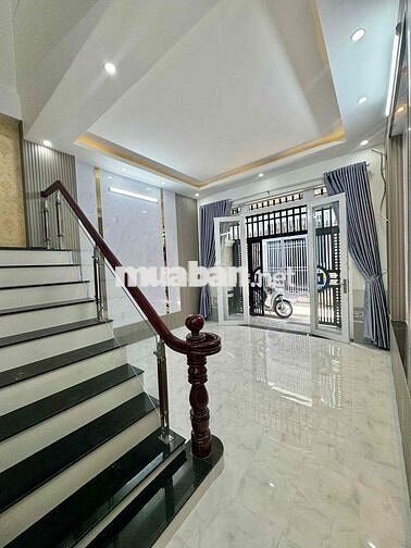 Nhà Lầu Hoàn Công - gần Đại học Y Dược - chỉ 2 tỷ 590