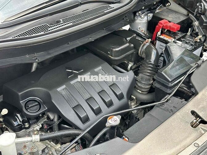 Mitsubishi Xpander 2022 AT Premium - 30000 km