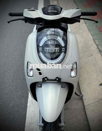 Scoopy 2025 odo mới 300 kilomet
