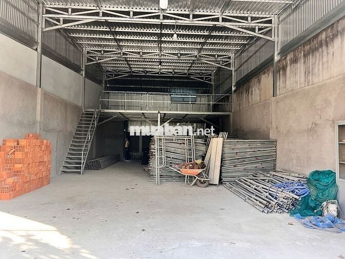 Kho 160 m² tại Long Thới, Nhà Bè