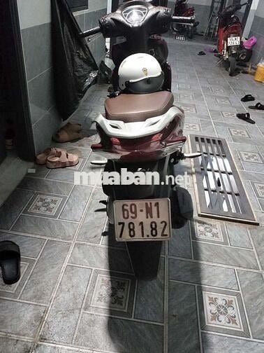 Xe đang ở bình dương coi xe ok bán liền