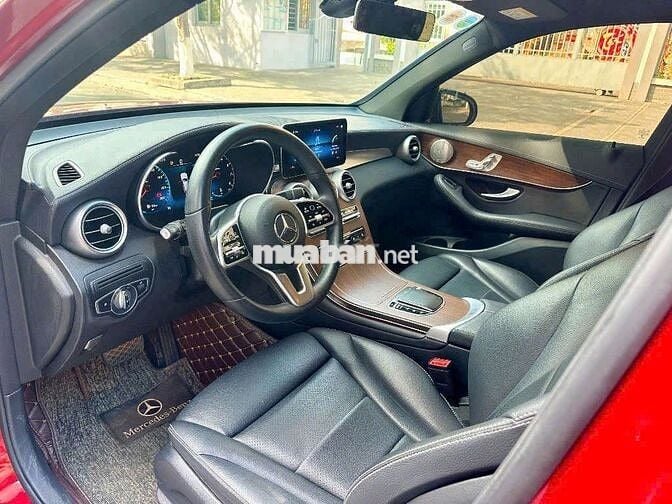 Mercedes GLC 200 4MATIC 2022 34000 km 1 chủ giữ kỹ