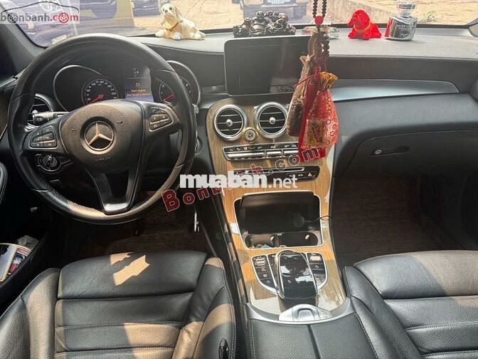 Mercedes Benz GLC 250 4Matic 2016 - 745 Triệu