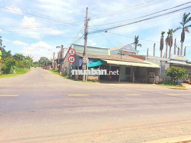 Hàng ngộp, 200m2 đất thổ cư đường xe cont Bình An, chỉ 990tr