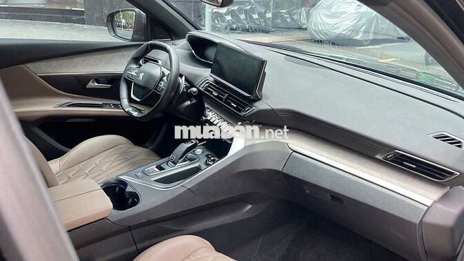 Peugeot 5008 GT 2024 siêu lướt 8000 km như mới