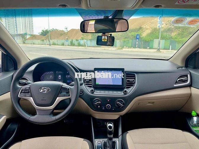 Hyundai Accent 2023 1.4 AT - 60000 km
