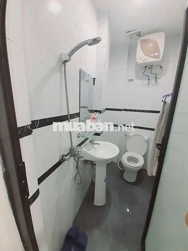 CẦN BÁN CĂN HỘ CCMN- TRƯỜNG CHINH DT 40M