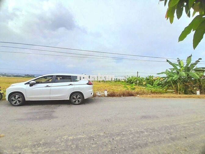 Hàng ngộp, 200m2 đất thổ cư đường xe cont Bình An, chỉ 990tr